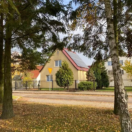 Holiday home Dom Na Zachodzie Szczecinek